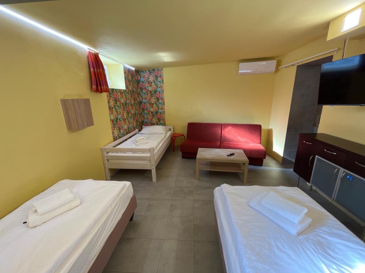 Apartmány LETO Frýdek-Místek Esterno foto
