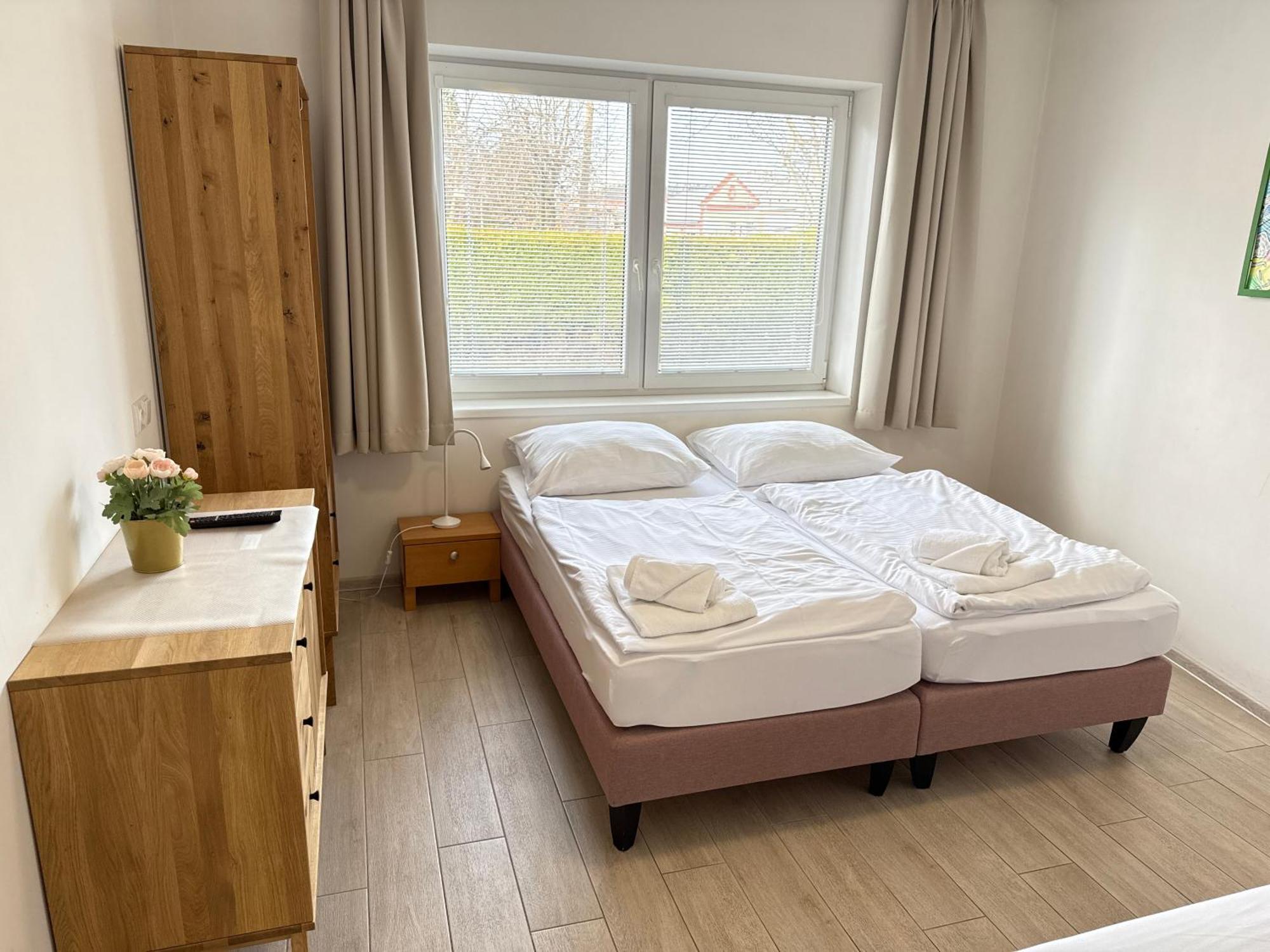 Apartmány LETO Frýdek-Místek Esterno foto