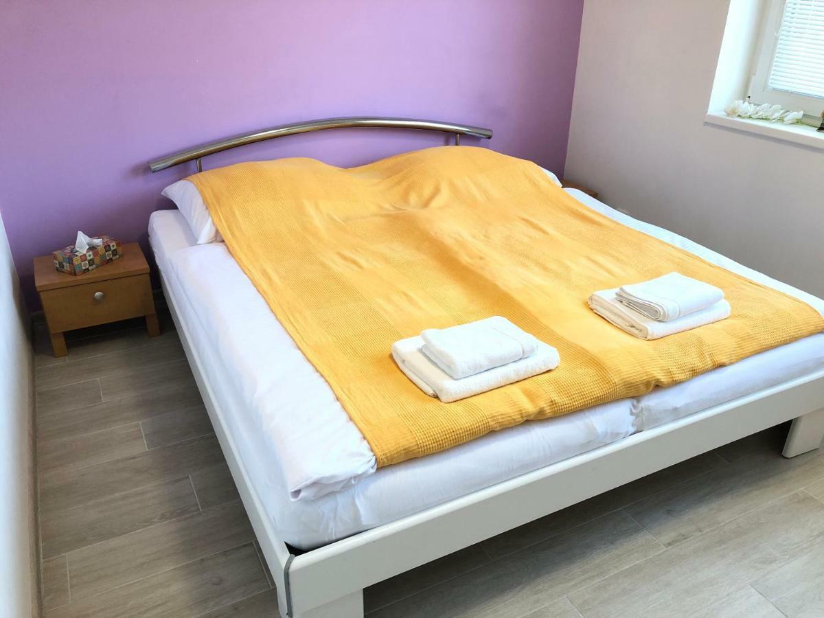 Apartmány LETO Frýdek-Místek Esterno foto